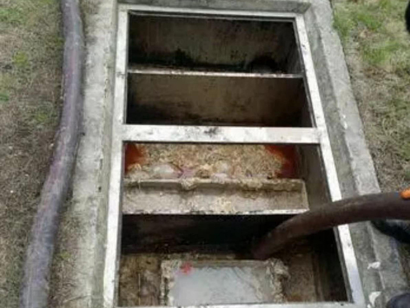 青冈隔油池清理