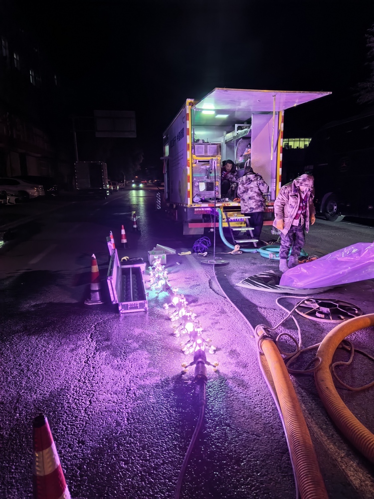 青冈管道非开挖修复